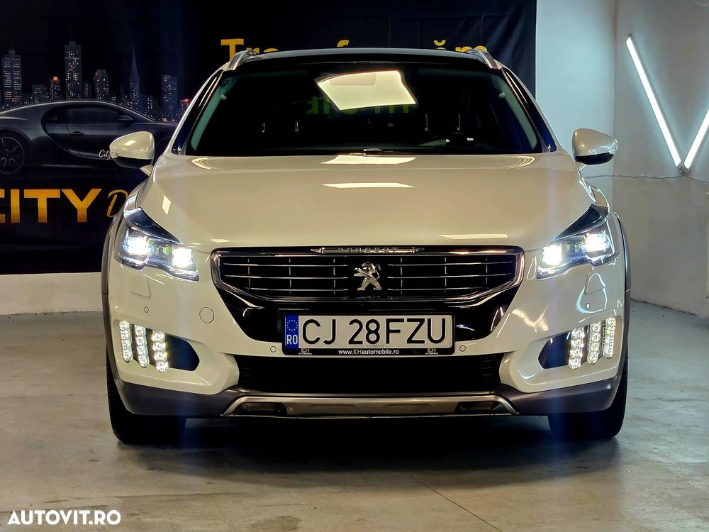 Peugeot 508 RXH Hybrid4 - 28