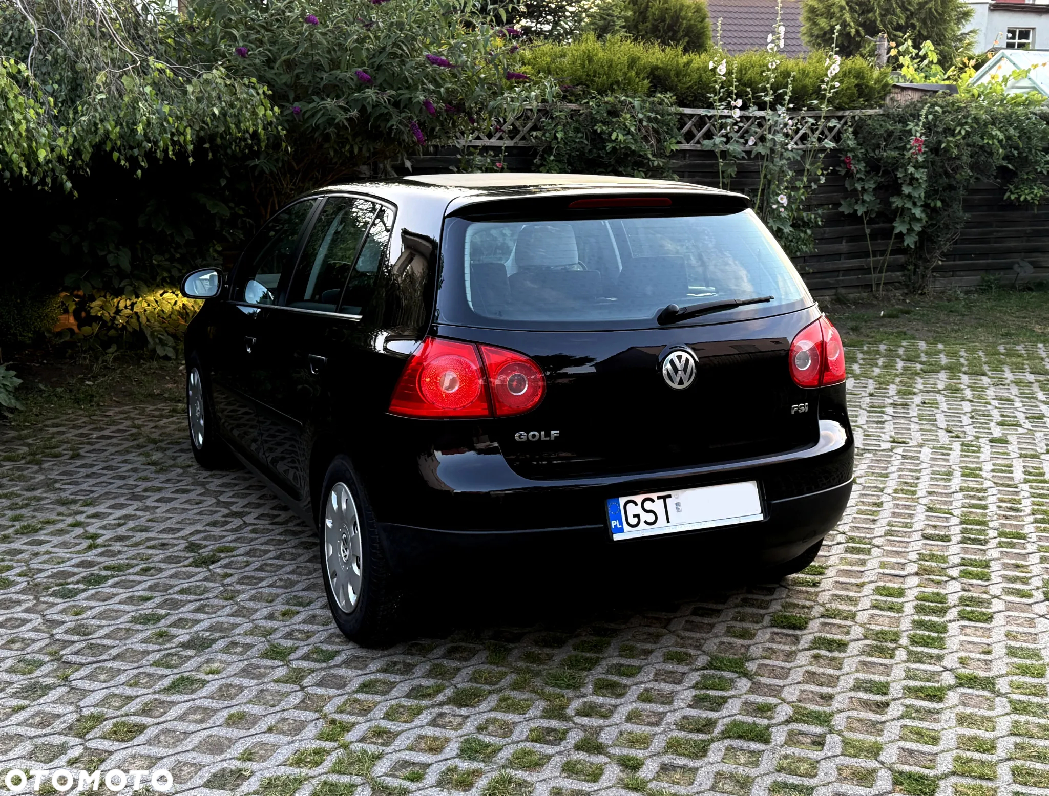 Volkswagen Golf V 1.4 FSI Comfortline - 33