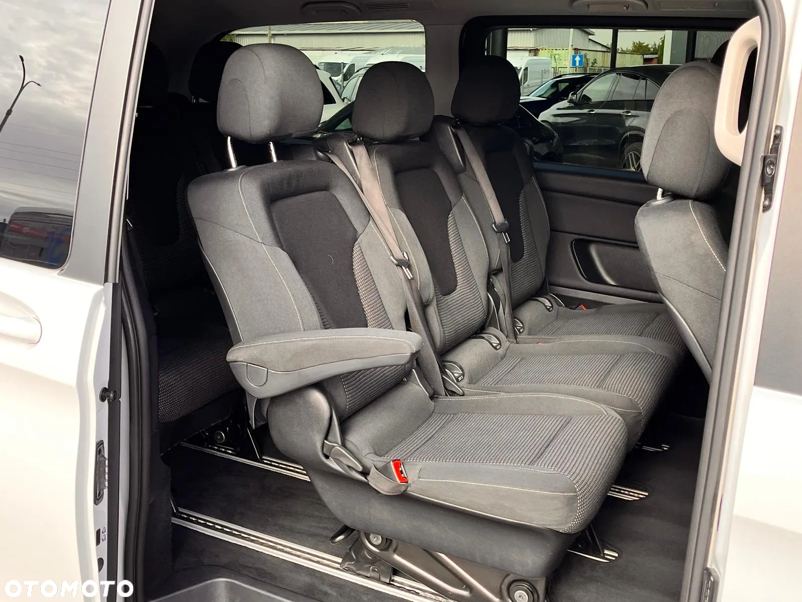 Mercedes-Benz Vito Tourer 119 CDI L2 Select 9G-Tronic 447.703 - 16