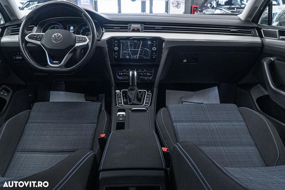 Volkswagen Passat 1.4 TSI DSG GTE - 30