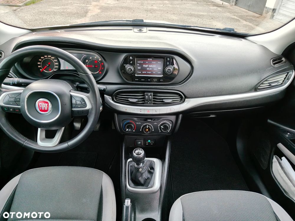 Fiat Tipo 1.4 16V Pop - 17