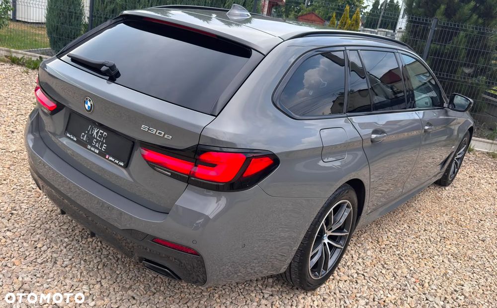 BMW Seria 5 530e M Sport sport - 12