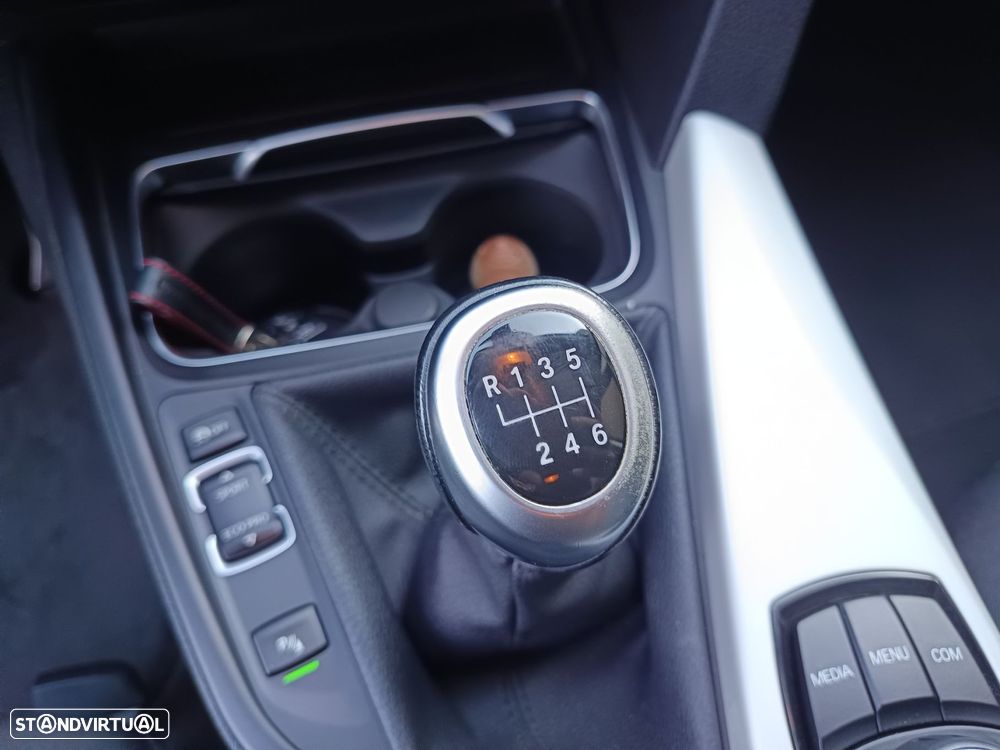 BMW 318 Gran Turismo d Advantage - 25