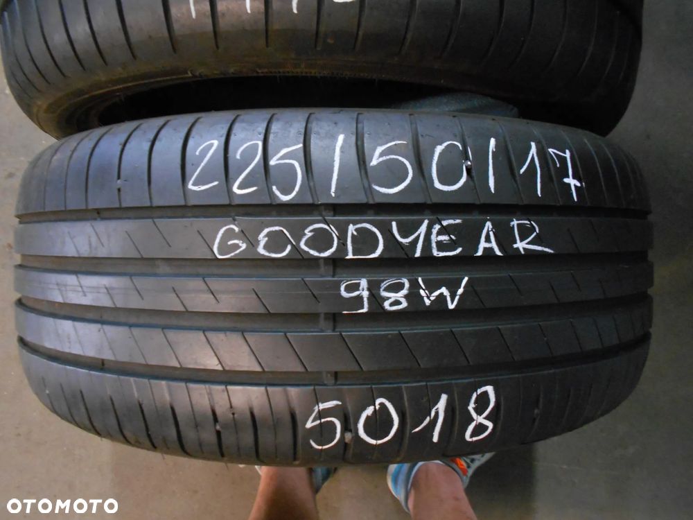 OPONY 225/50R17 GOODYEAR EFFICIENT GRIP PERFORMANCE DOT 5018 8MM - 3