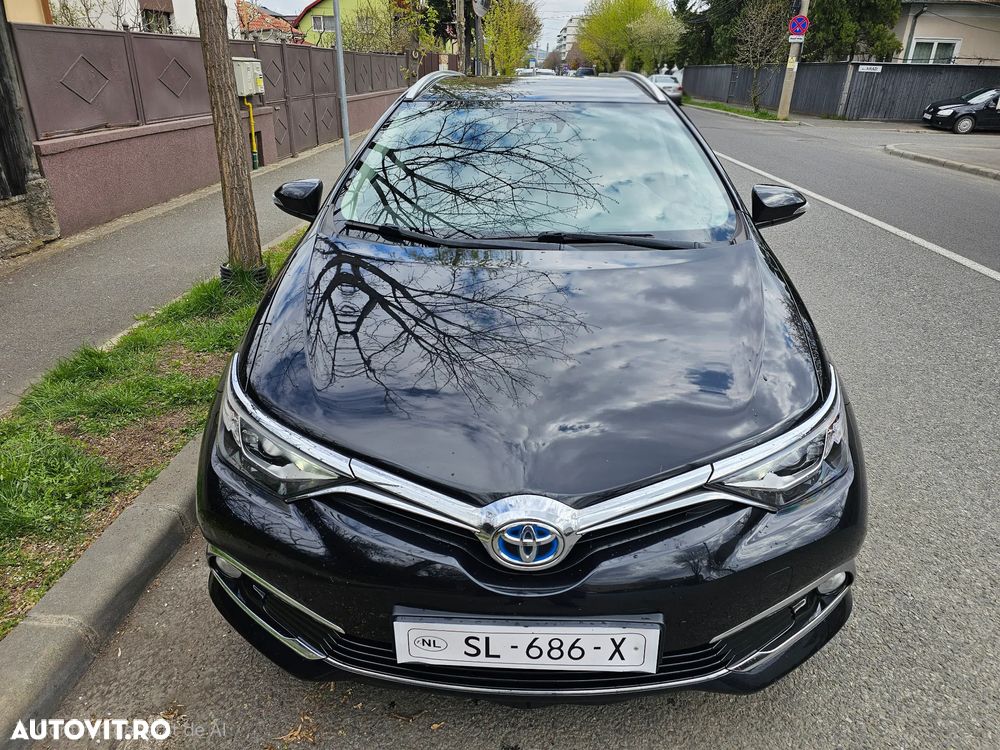 Toyota Auris 1.8 Executive - 2