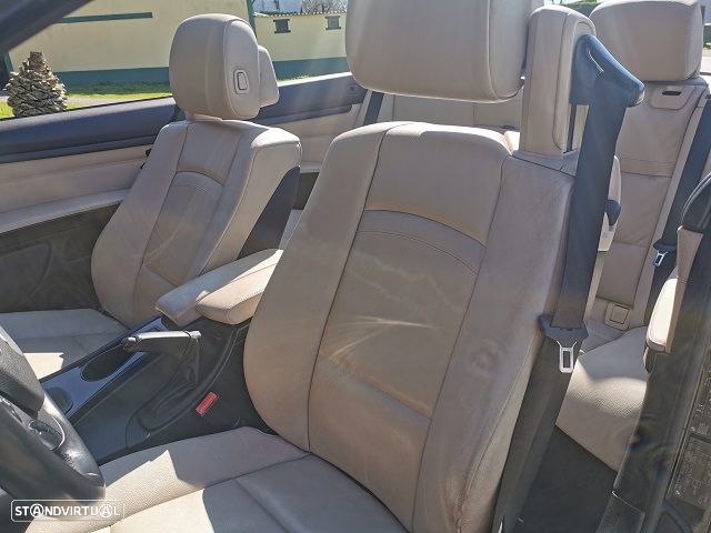 BMW 320 d Cabrio - 23