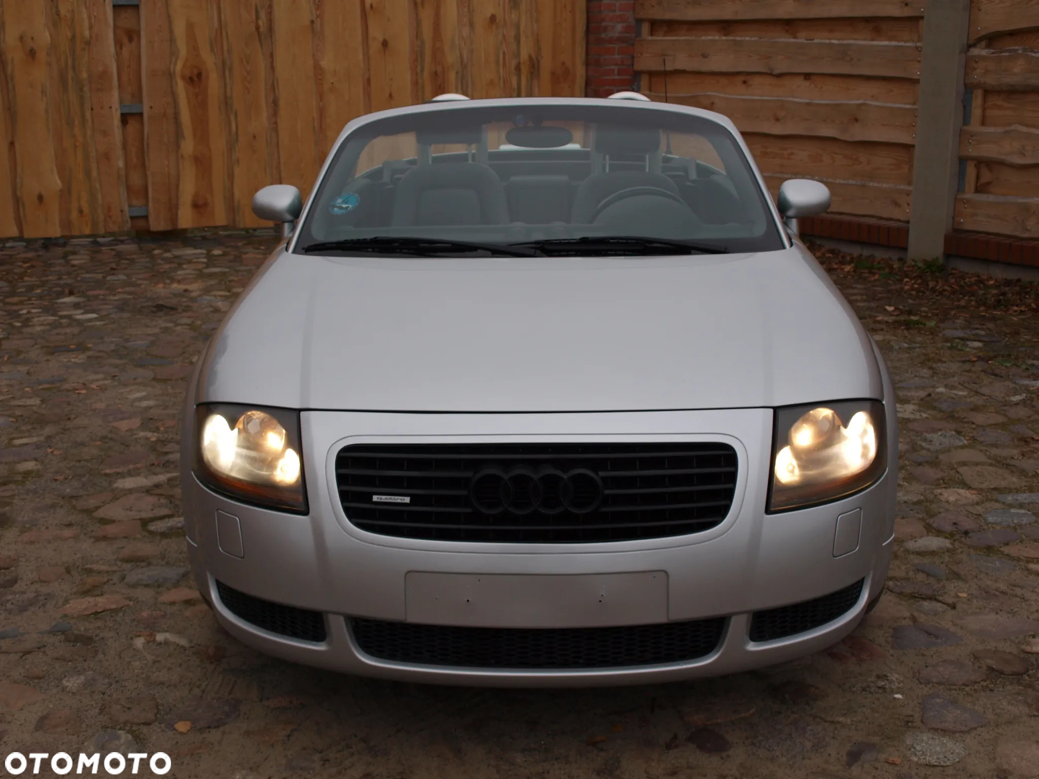 Audi TT Roadster 1.8 T quattro - 21