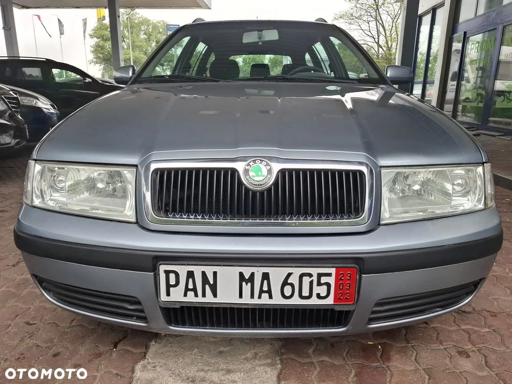 Skoda Octavia 1.6 Tour Plus - 36