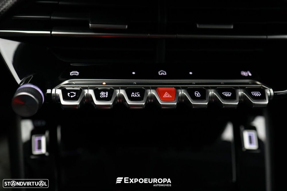 Peugeot 208 1.2 Hybrid Allure e-DCS6 - 21