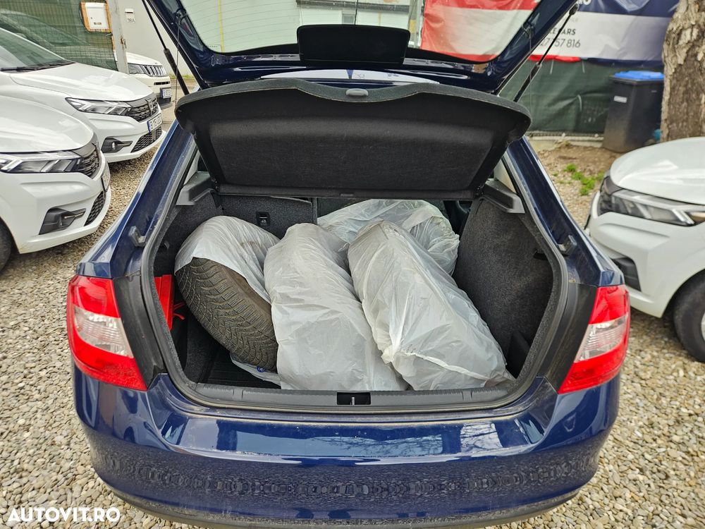 Skoda RAPID 1.2 TSI Ambition - 6