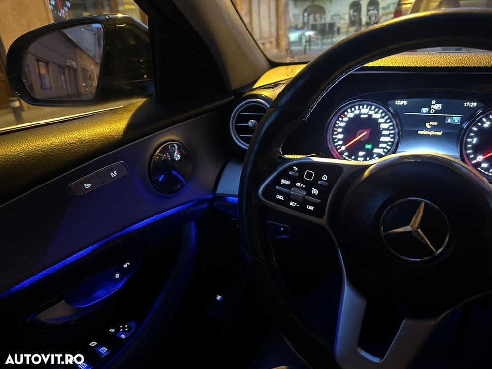 Mercedes-Benz E 200 d 9G-TRONIC - 8
