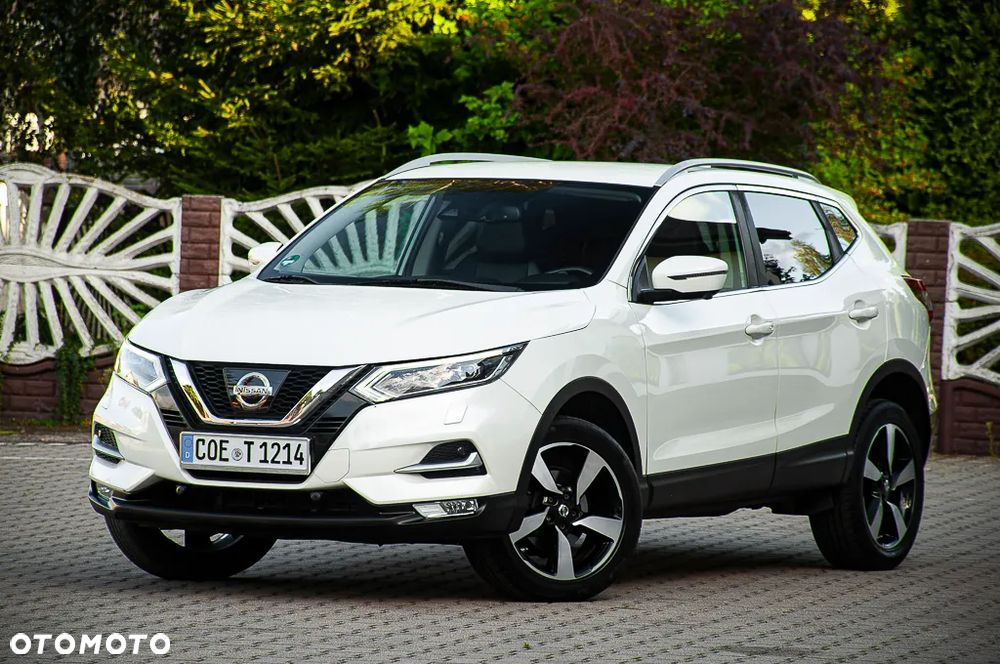 Nissan Qashqai 1.6 DIG-T 360 - 2