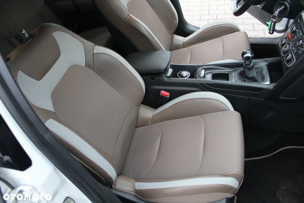 Citroën DS4 VTi 120 Urban Show - 24