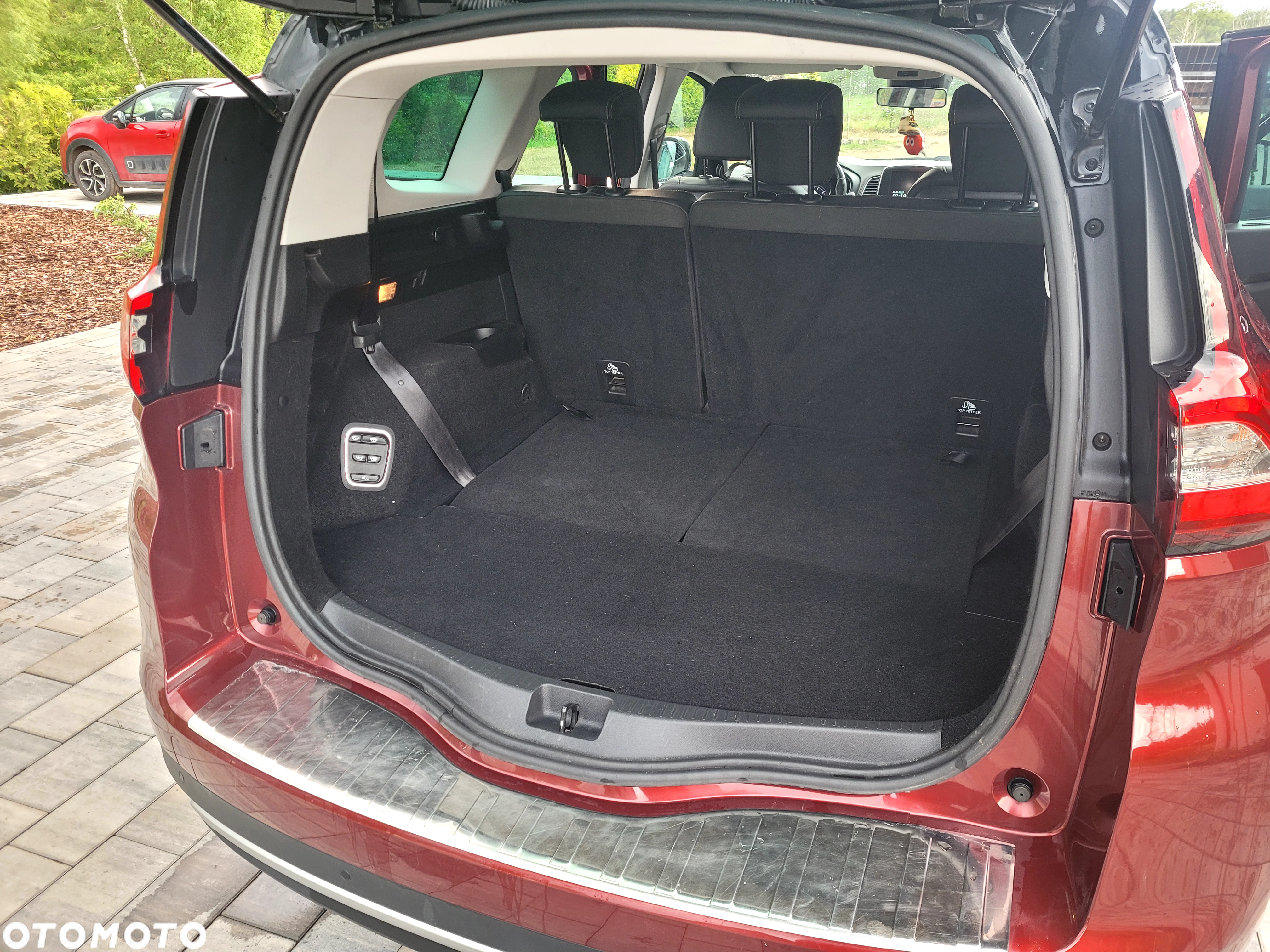 Renault Grand Scenic Gr 1.3 TCe FAP Intens - 22