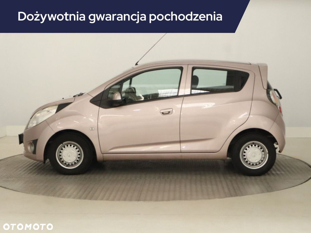 Chevrolet Spark - 4