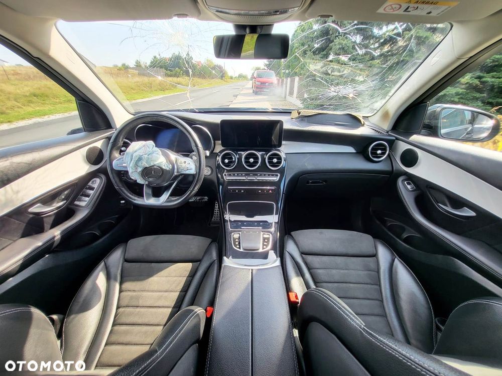 Mercedes-Benz GLC 220 d 4Matic 9G-TRONIC - 11