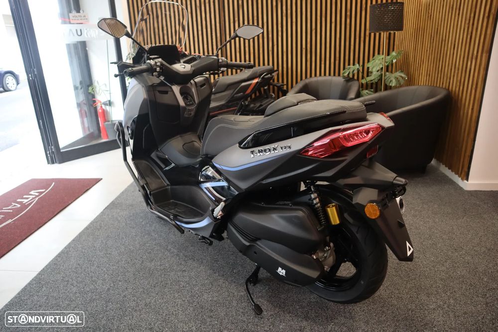 Mitt 125 GT-Max T-ROX 125 - 2