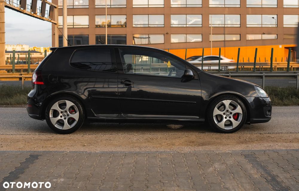 Volkswagen Golf V 2.0 TSI GTI - 1