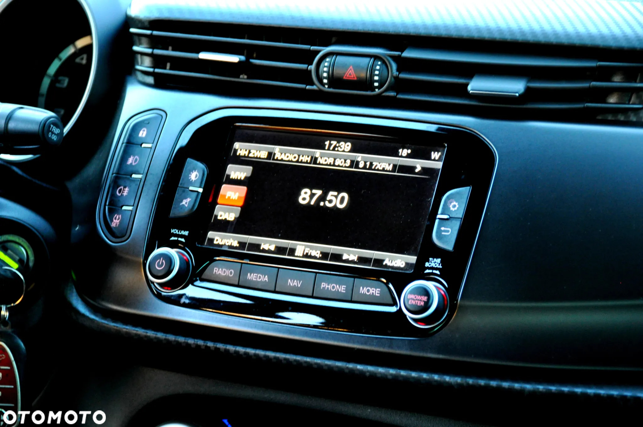 Alfa Romeo Giulietta 1.4 TB 16V Multiair TCT Sprint - 32
