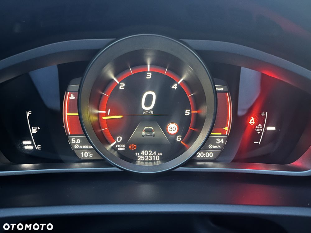 Volvo V40 D2 Drive-E Inscription - 12