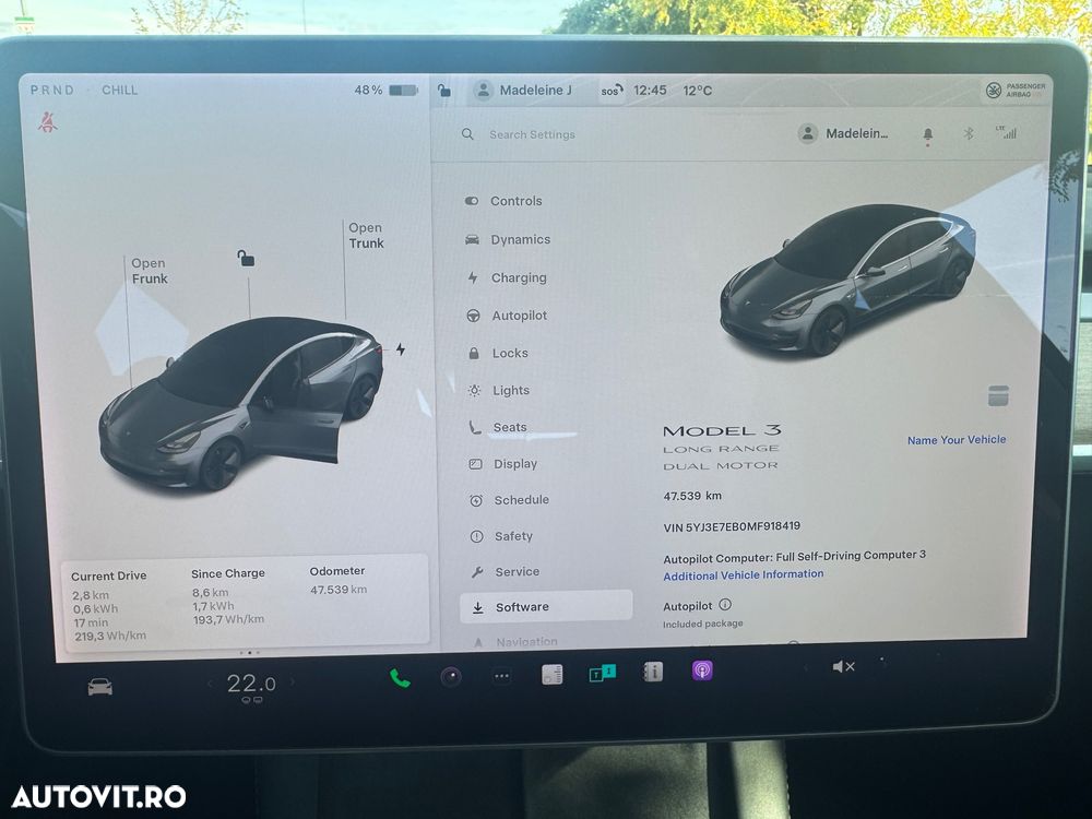 Tesla Model 3 Long Range - 8