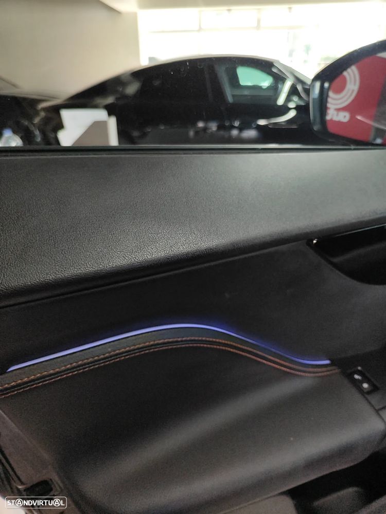 Jaguar F-Pace 20d AWD Aut. Prestige - 27