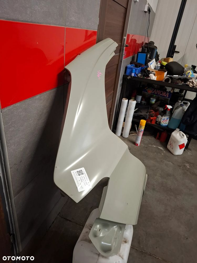 Błotnik prawy tył poszycie nowy MG 3 - 3