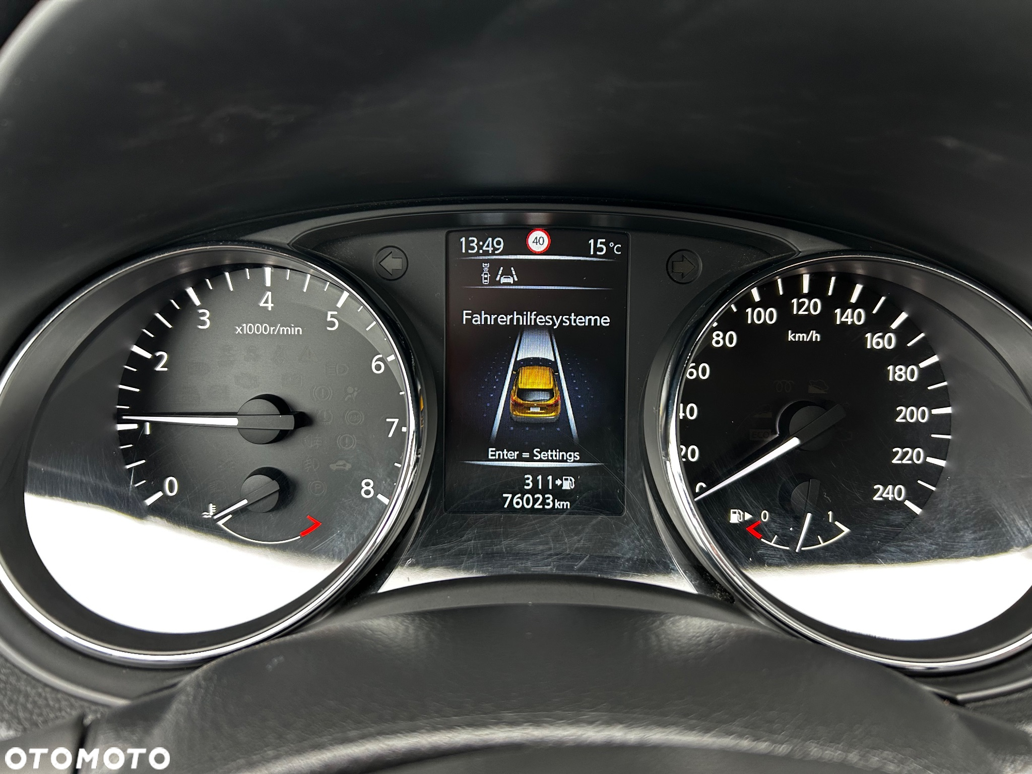 Nissan Qashqai 1.6 DIG-T N-Connecta - 10