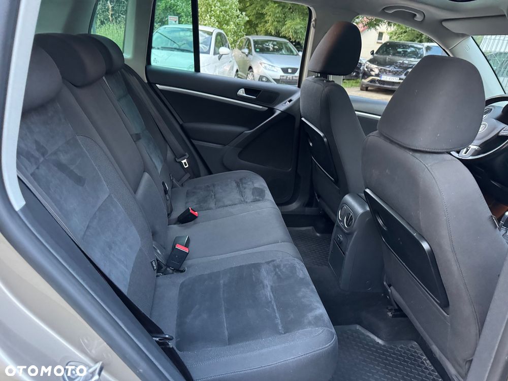 Volkswagen Tiguan 2.0 TDI 4Mot Track&Field DSG - 28