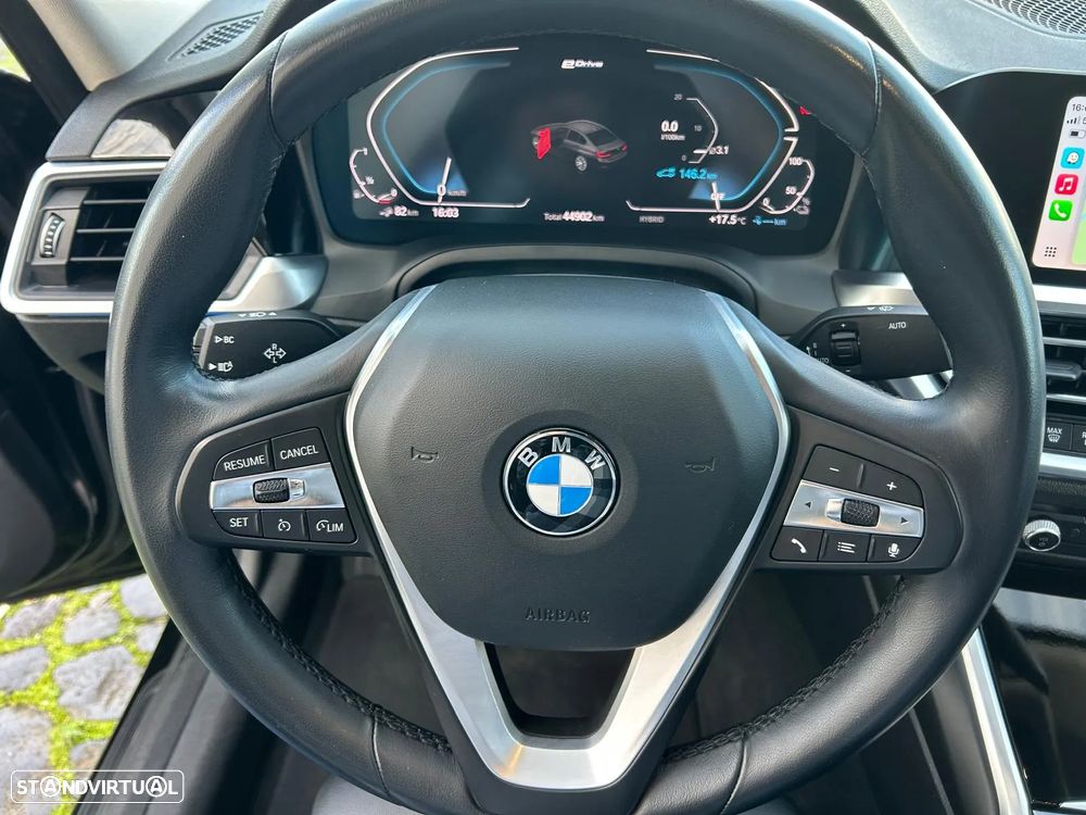 BMW 330 e Line Sport Auto - 26