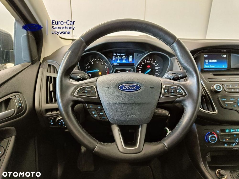 Ford Focus 1.6 Edition - 17