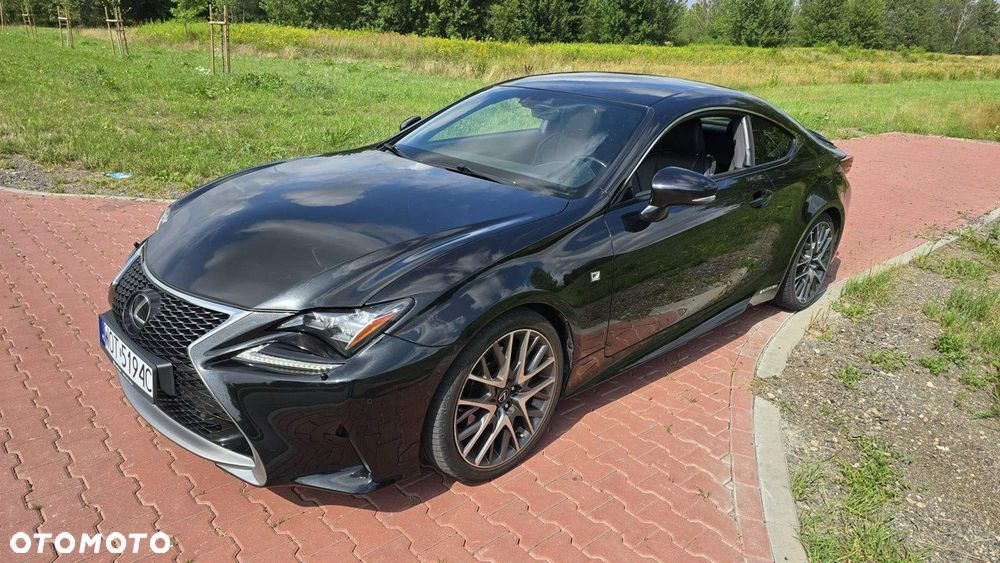 Lexus RC - 3
