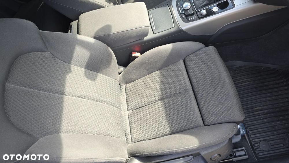 Audi A6 Avant - 22