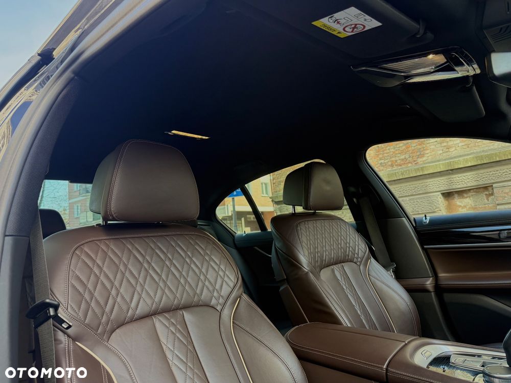BMW Seria 7 750d xDrive sport - 17