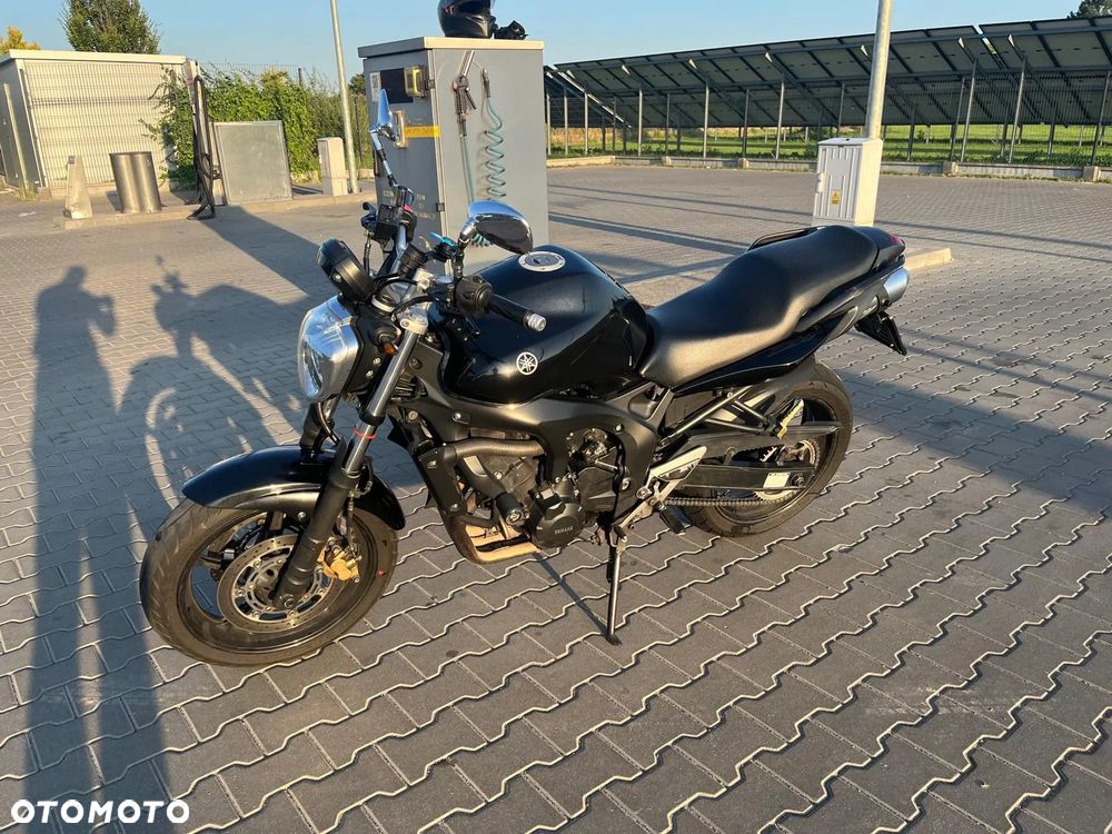 Yamaha FZ6 - 7