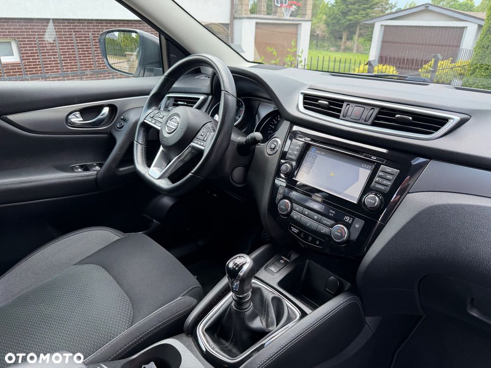 Nissan Qashqai 1.5 dCi N-Connecta - 15