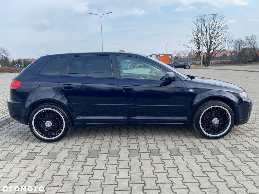 Audi A3 Sportback - 5