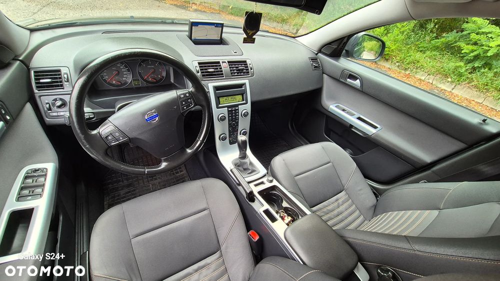 Volvo V50 DPF D2 Momentum - 25