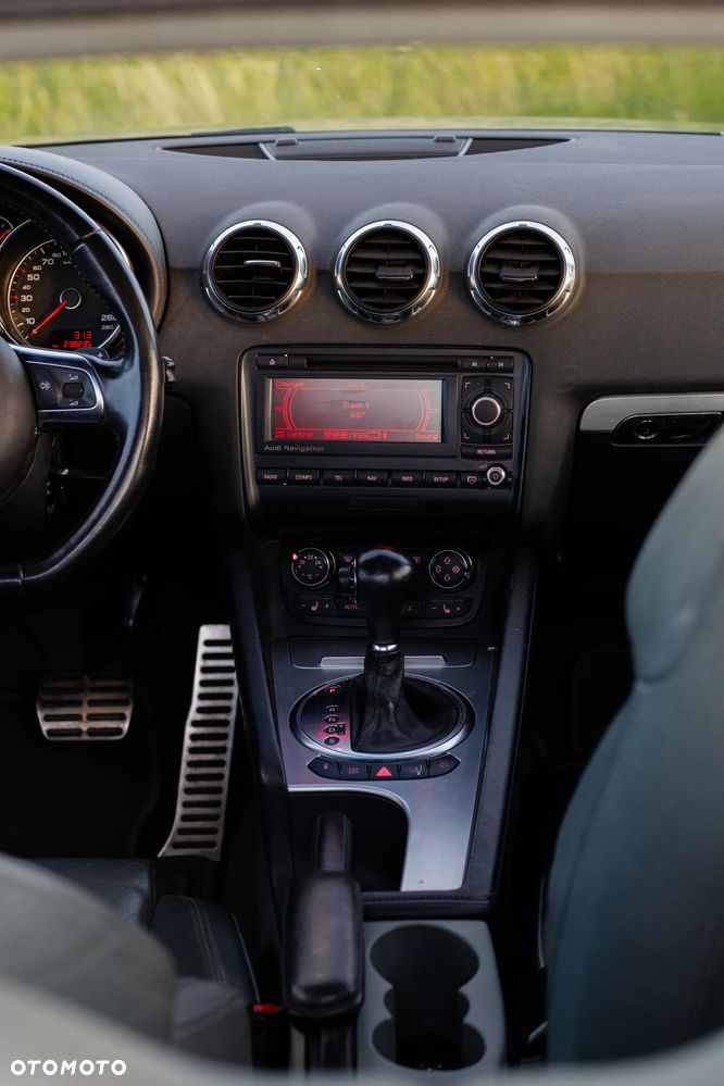 Audi TT Coupé 3.2 Quattro DSG - 38