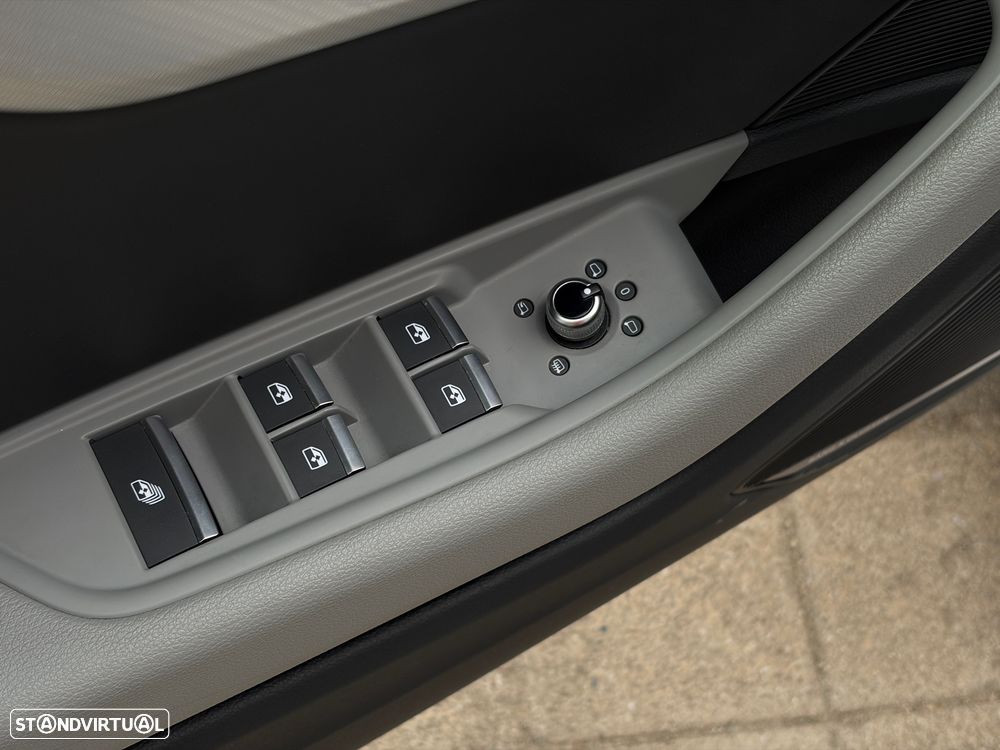 Audi A5 Cabrio 2.0 TFSI S tronic - 36