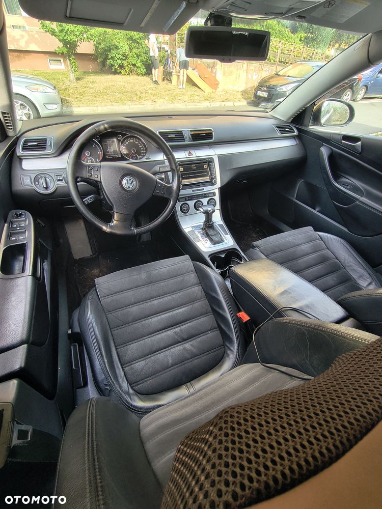 Volkswagen Passat - 5