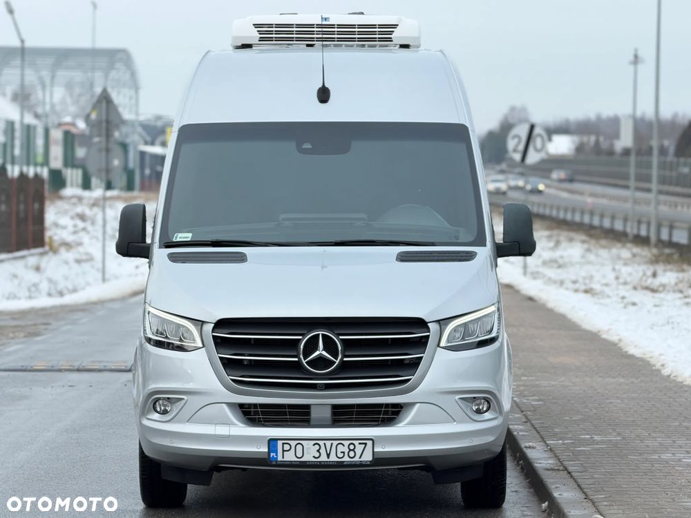 Mercedes-Benz SPRINTER //  319 CDI 3.0 V6 190 KM  // THERMO KING // MROŹNIA // CHŁODNIA //  100 % BEZWYPADKOWY // L4H2 // KRAJOWY// 1 WŁ // 230V // FUNKCJA GRZANIA // // -20 °C // Full Opcja  // - 28