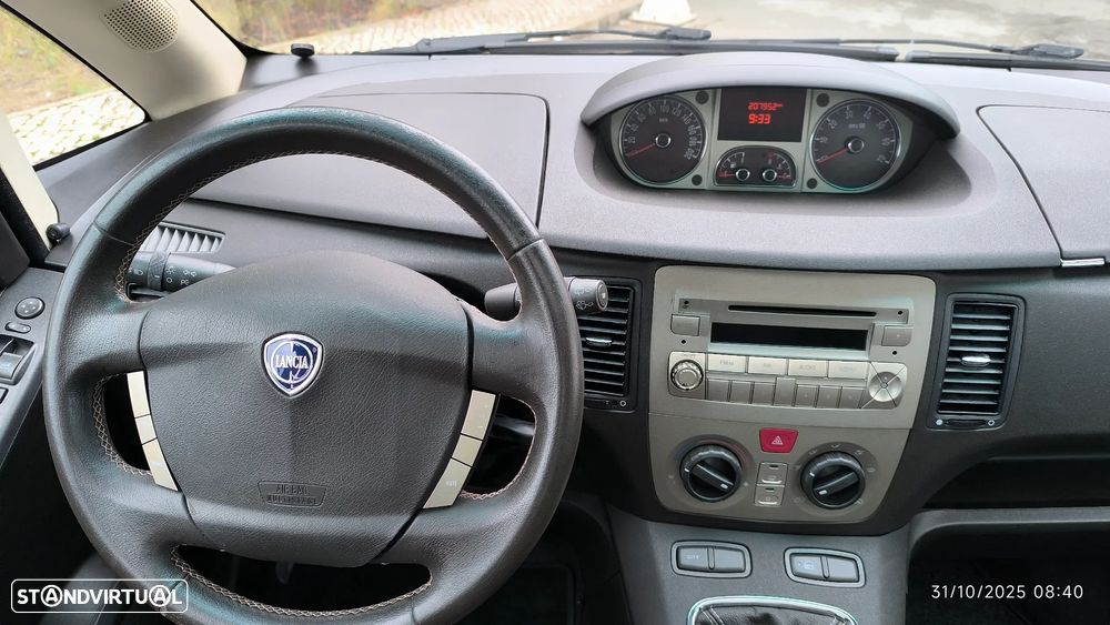 Lancia Musa 1.3 16V M-jet Oro - 36