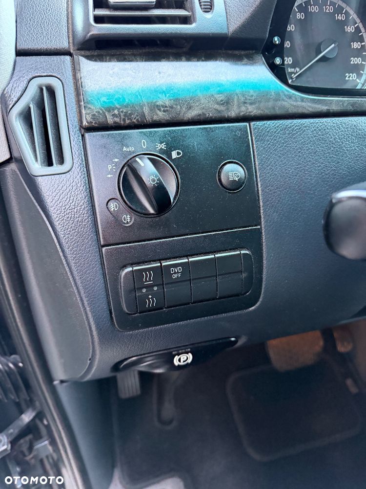Mercedes-Benz Viano 3.0 CDI Ambiente (d³ugi) - 22
