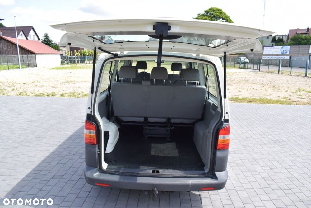 Volkswagen Transporter - 11