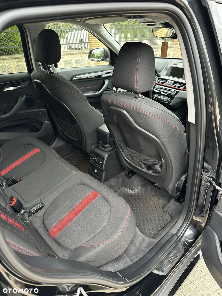 BMW X1 xDrive18d Sport Line - 24