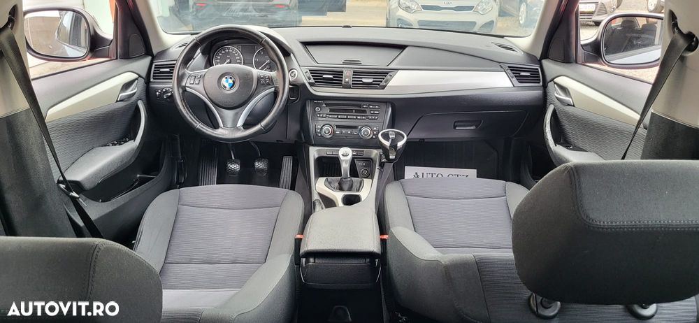 BMW X1 sDrive18d - 18