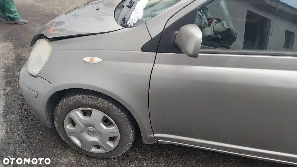 TOYOTA YARIS 1,4 D4D rozrusznik - 6