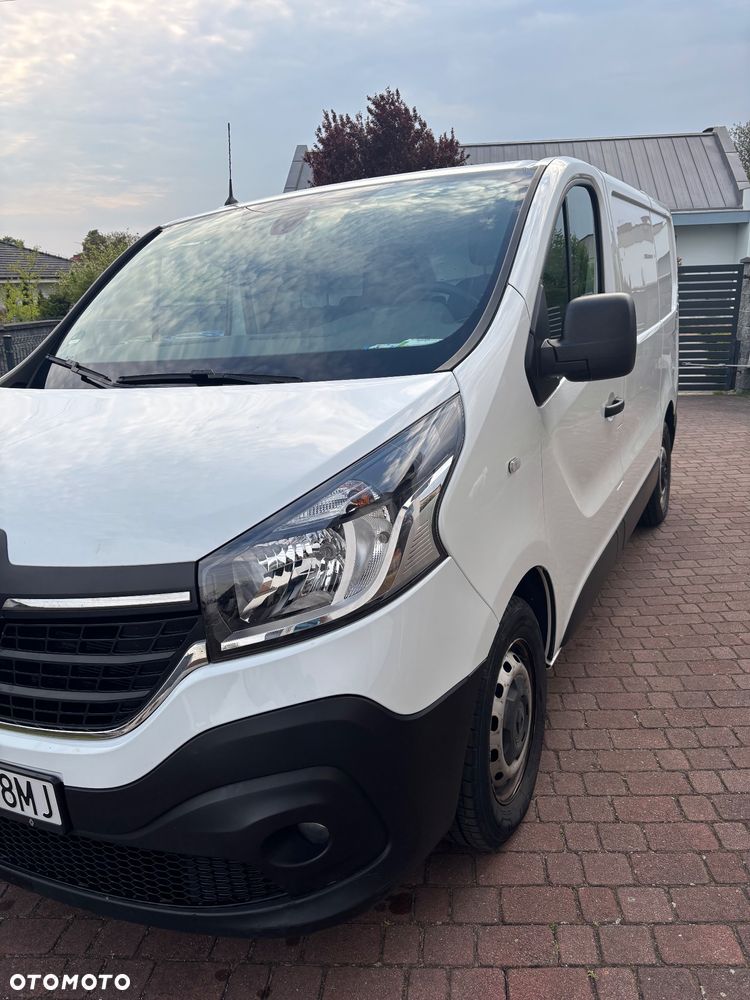 Renault Trafic - 2