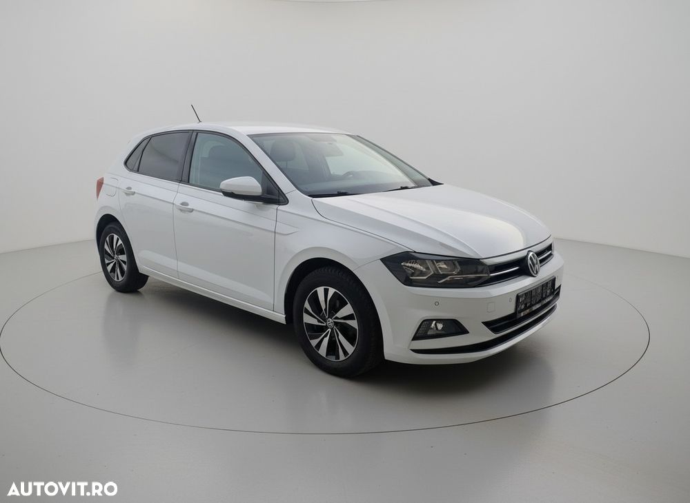 Volkswagen Polo - 2